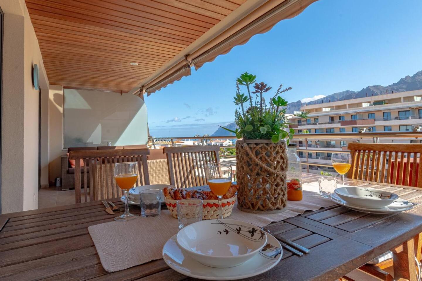 Top Floor Ocean View Apt By Dream Homes Tenerife Puerto de Santiago  Eksteriør billede