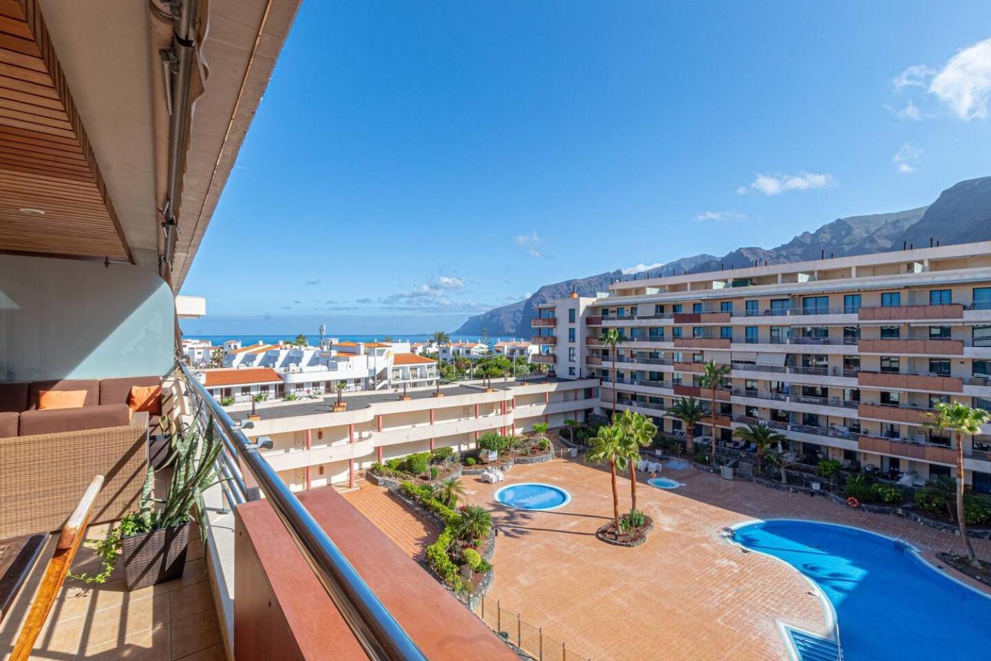 Top Floor Ocean View Apt By Dream Homes Tenerife Puerto de Santiago  Eksteriør billede
